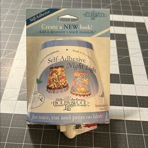 Hollywood Lights Self-Adhesive Night Light